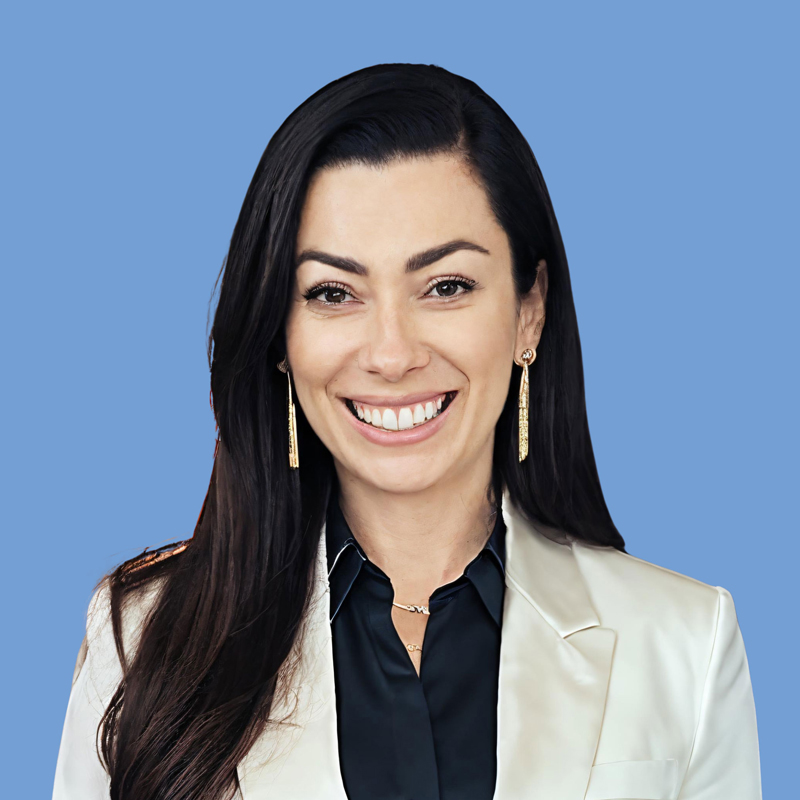 Thais Grossi headshot